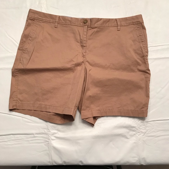 Talbots Relaxed Chino Shorts Tan Size 16 - Picture 1 of 2